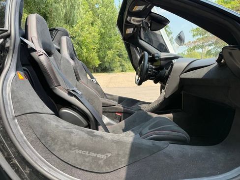 Used 2024 McLaren 750S Spider image 65