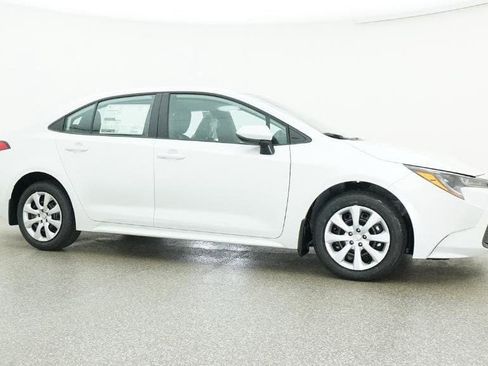 New 2026 Toyota Corolla LE image 28