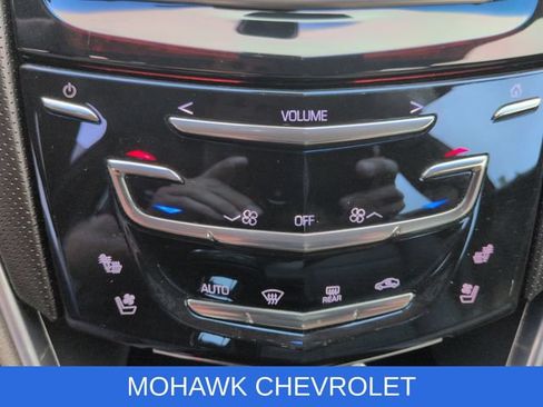 Used 2014 Cadillac XTS Luxury FWD image 18