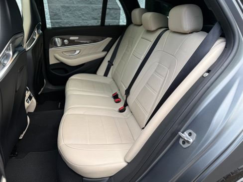 Used 2018 Mercedes-Benz E 63 AMG S image 18