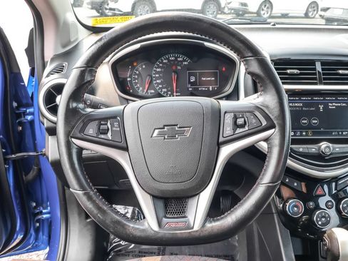 Used 2019 Chevrolet Sonic LT w/ Convenience Package FWD image 18