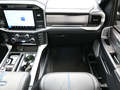 Used 2025 Ford F150 Platinum w/ Equipment Group 702A High image 42