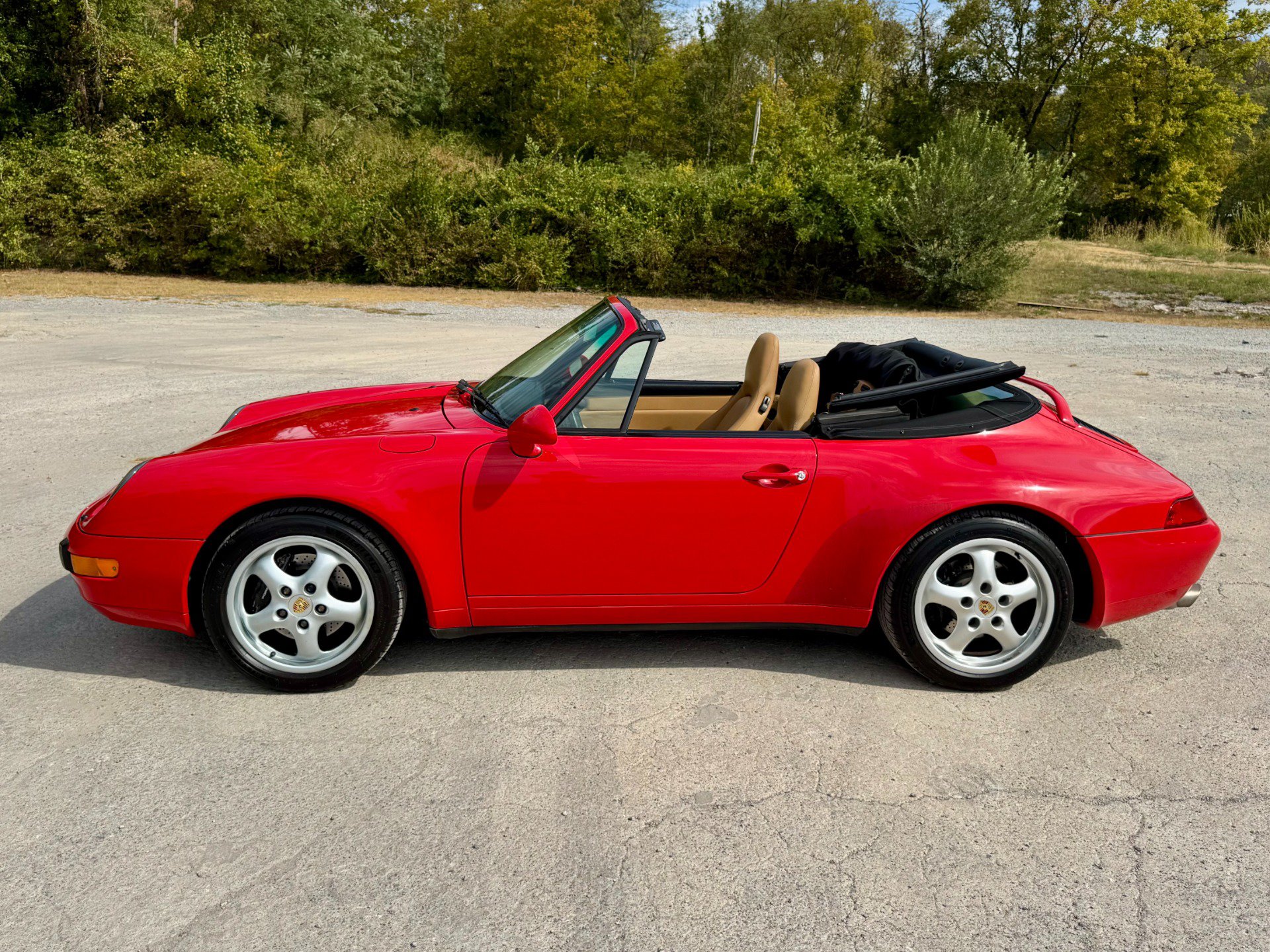 Used 1997 Porsche 911 Carrera RWD image 8