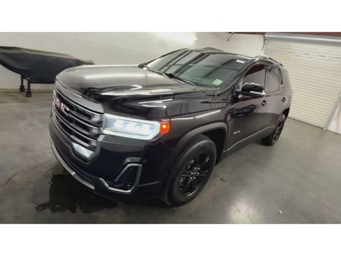 Used 2022 GMC Acadia AT4 w/ Technology Package image 4