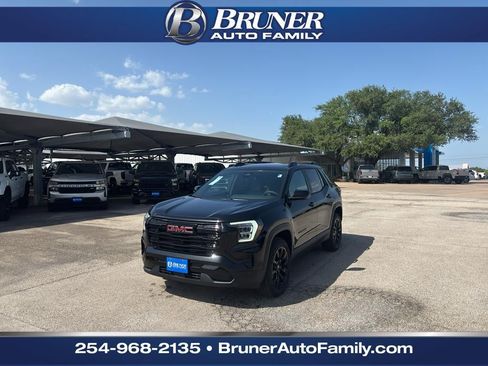 Used 2027 GMC Terrain Elevation w/ Elevation Premium Package FWD image 1