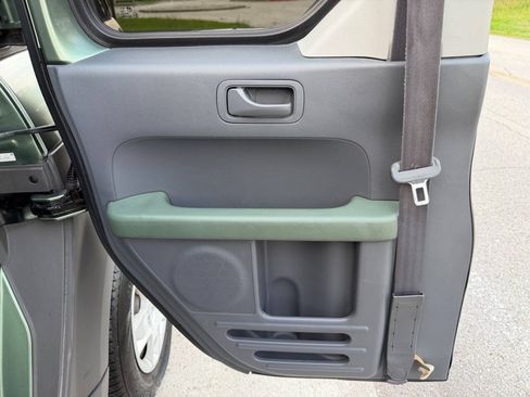 Used 2005 Honda Element LX image 13