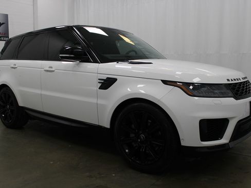 Used 2022 Land Rover Range Rover Sport HSE Silver Edition image 3