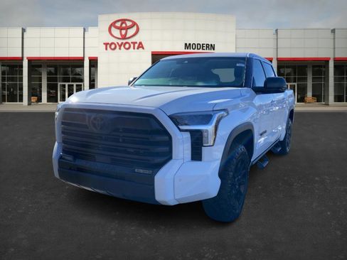 Used 2024 Toyota Tundra SR5 image 1