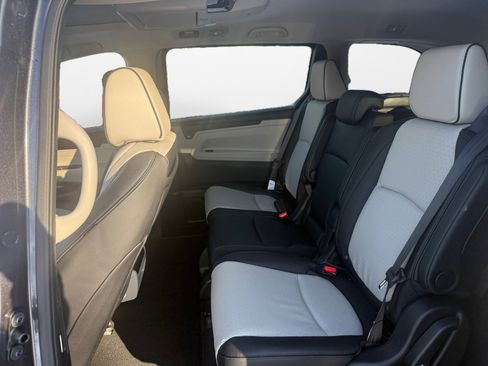 New 2026 Honda Odyssey Elite image 13