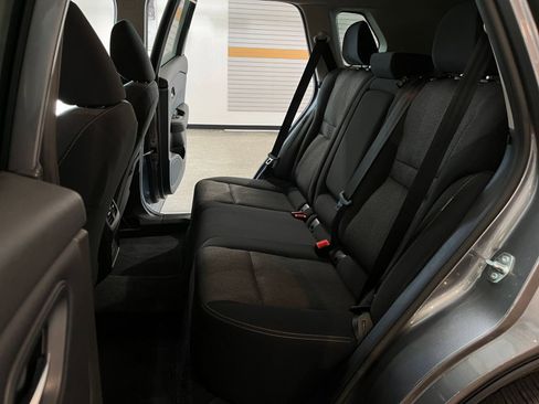 Used 2025 Nissan Rogue SV FWD image 27