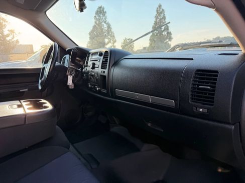 Used 2012 Chevrolet Silverado 1500 LT w/ All-Star Edition AWD/4WD image 19