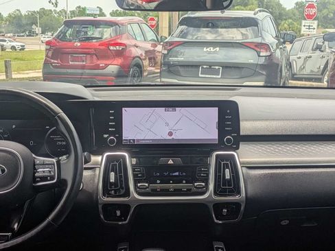 Used 2021 Kia Sorento SX FWD image 19