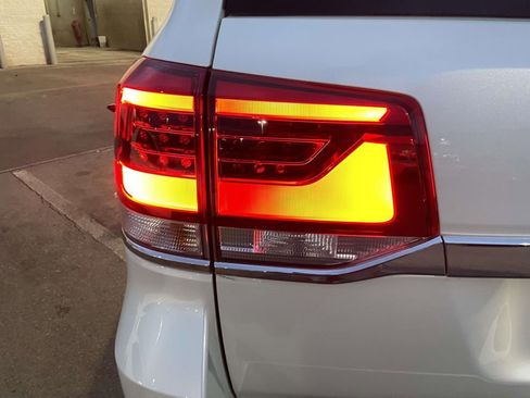 Used 2020 Toyota Land Cruiser Heritage Edition image 20