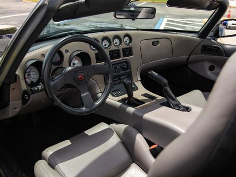 Used 1994 Dodge Viper RT/10 RWD image 27