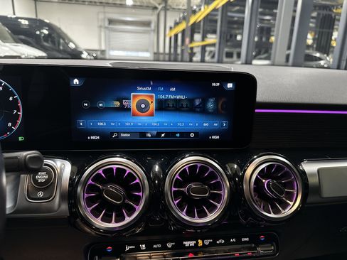 Certified 2023 Mercedes-Benz GLB 250 4MATIC image 19