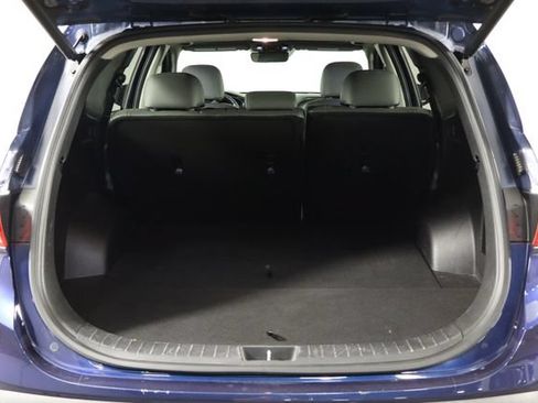Used 2022 Hyundai Santa Fe SEL w/ Convenience + Premium Package AWD/4WD image 17