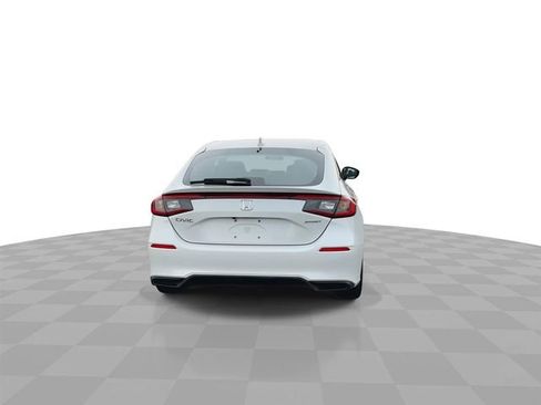 Used 2024 Honda Civic Sport image 7