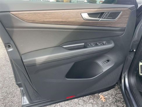 New 2025 Volkswagen Atlas SEL Premium R-Line image 17