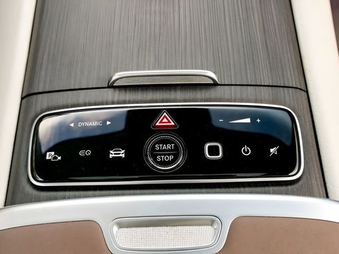 Used 2023 Mercedes-Benz EQS 580 4MATIC SUV image 48