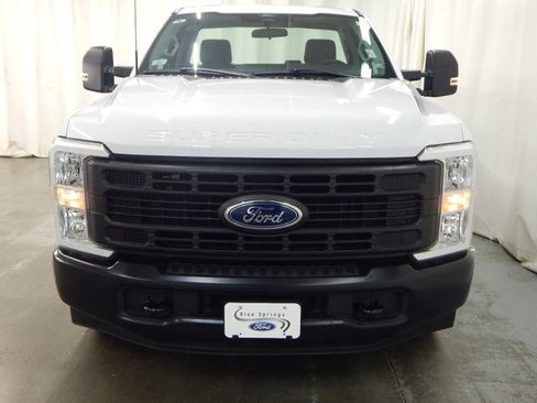 Used 2024 Ford F250 XL image 9