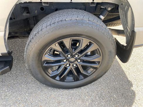 Used 2025 Ford F150 Lariat w/ Equipment Group 502A High image 27