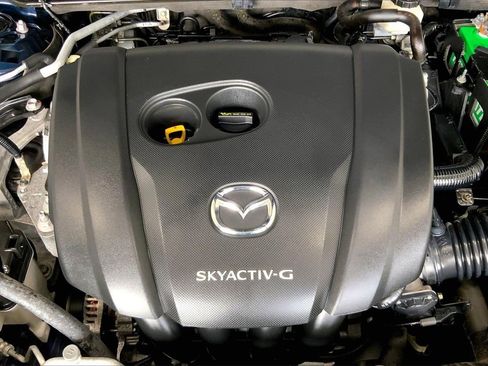 Used 2019 MAZDA MAZDA3 AWD Sedan w/ Preferred Package image 32