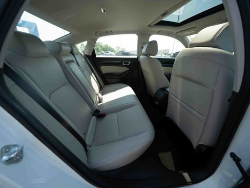 Certified 2024 Honda Civic Touring image 23