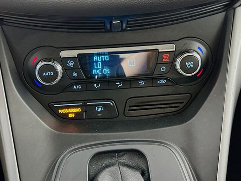 Used 2015 Ford Escape SE w/ Equipment Group 201A image 23