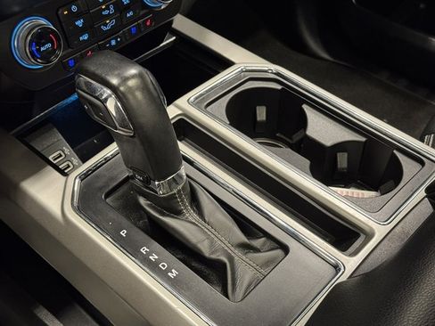 Used 2020 Ford F150 Lariat w/ Equipment Group 502A Luxury image 29