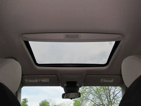 Used 2023 Honda CR-V EX image 23