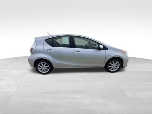 Used 2014 Toyota Prius C Four FWD image 5