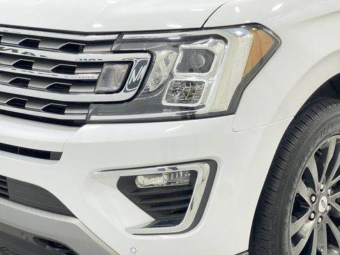 Used 2021 Ford Expedition Max Limited AWD/4WD image 35