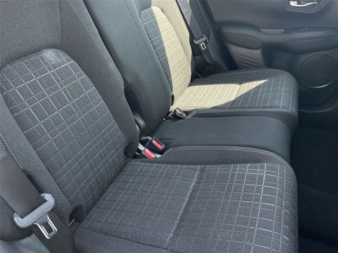Used 2024 Honda HR-V LX image 18