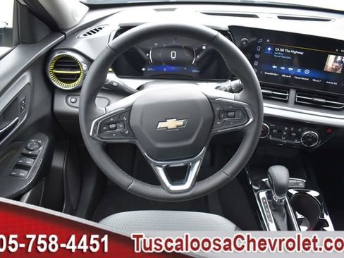 New 2025 Chevrolet Trax LT w/ Driver Confidence Package image 18
