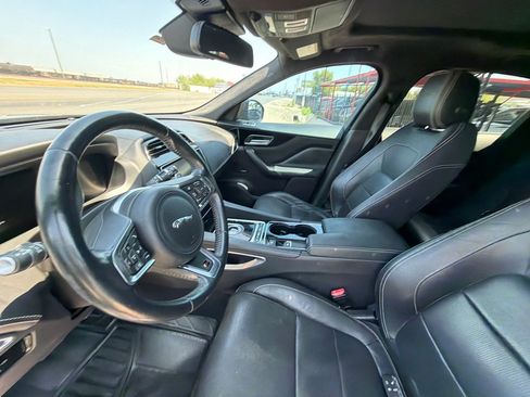Used 2017 Jaguar F-PACE S AWD/4WD image 30