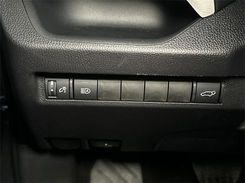 New 2025 Toyota RAV4 XLE image 19