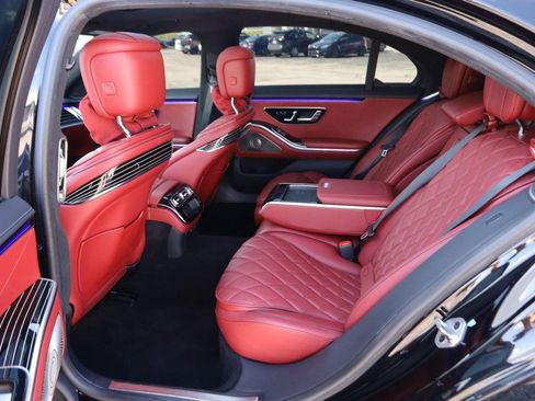 Used 2022 Mercedes-Benz S 580 4MATIC Sedan image 11
