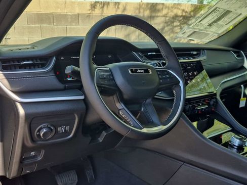 New 2026 Jeep Grand Cherokee Laredo X AWD/4WD image 35