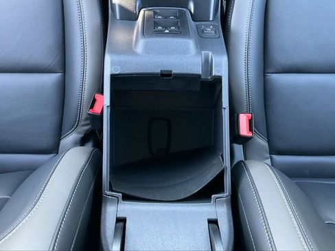 New 2025 Ford Bronco Outer Banks w/ Sasquatch Package image 38