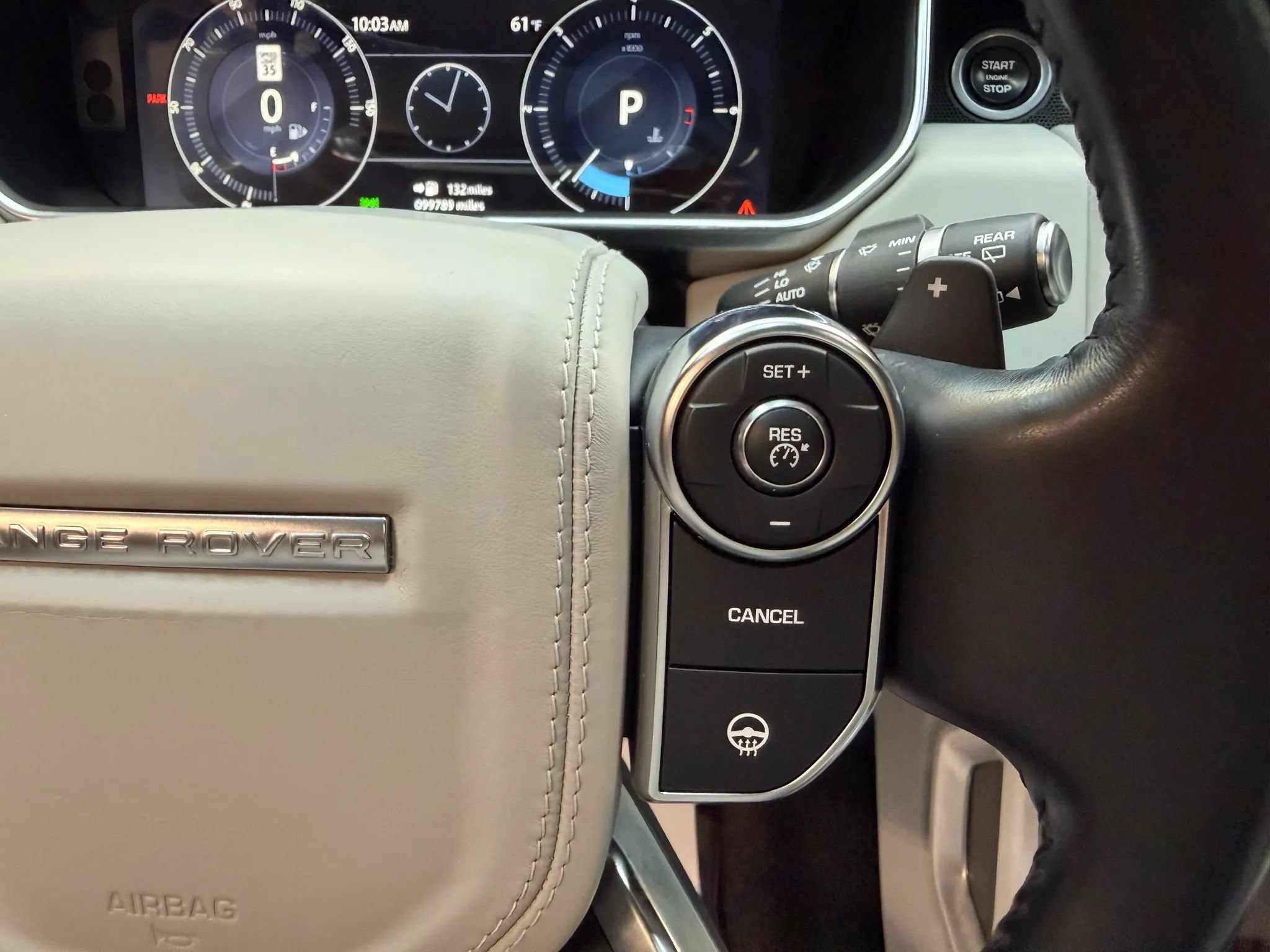 Used 2017 Land Rover Range Rover HSE AWD/4WD image 23