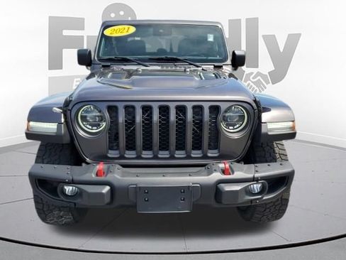 Used 2021 Jeep Gladiator Rubicon w/ Dual Top Group AWD/4WD image 8