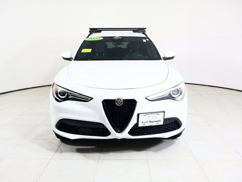 Used 2022 Alfa Romeo Stelvio Sprint image 9