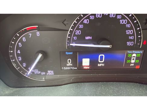 Used 2017 Cadillac XT5 Premium Luxury image 18