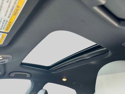 Used 2025 INFINITI QX55 Luxe w/ Cargo Package image 19