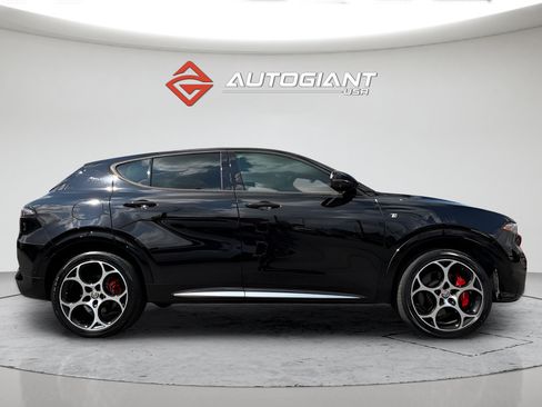 Used 2024 Alfa Romeo Tonale Ti AWD/4WD image 9