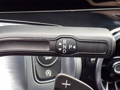 Certified 2022 Mercedes-Benz GLB 250 image 10