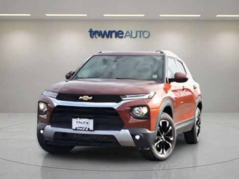 Used 2021 Chevrolet TrailBlazer LT AWD/4WD image 10