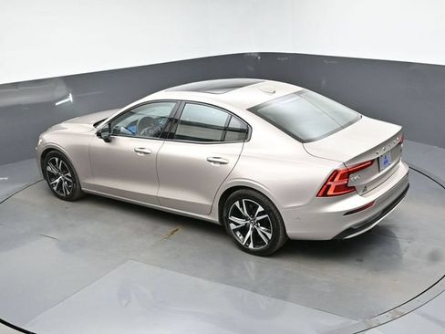 Used 2024 Volvo S60 B5 Plus w/ Climate Package FWD image 20