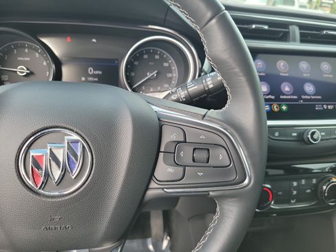 Used 2023 Buick Encore GX Preferred FWD image 19