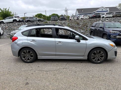 Used 2012 Subaru Impreza 2.0i Sport Premium AWD/4WD image 4